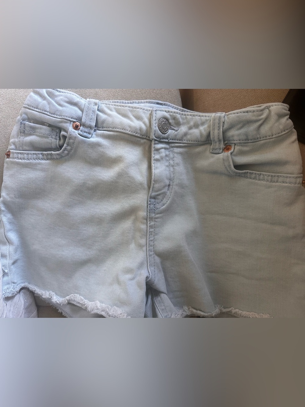 Girls Cat & Jack Denim Super Stretch Light Blue Shorts Size 10/12 Large